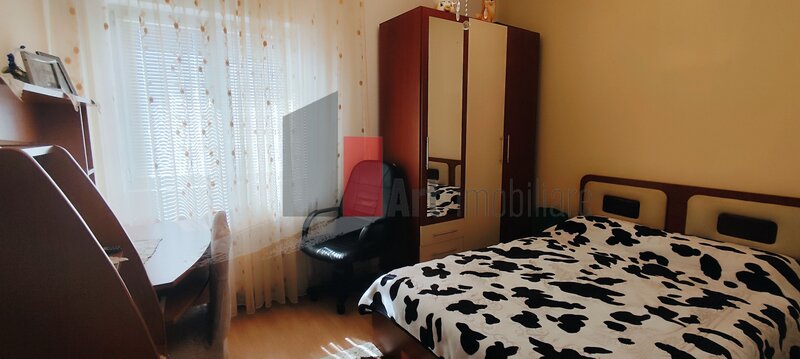 Unirii, Mircea Voda, centrala proprie, bloc nou, boxa.